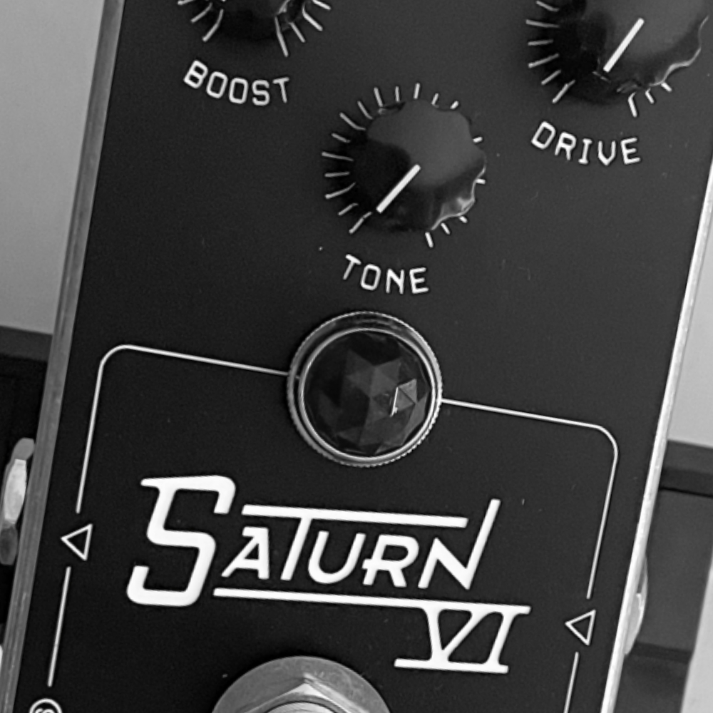 Spaceman Effects Saturn VI Harmonic Booster Overdrive | Guitar Nine